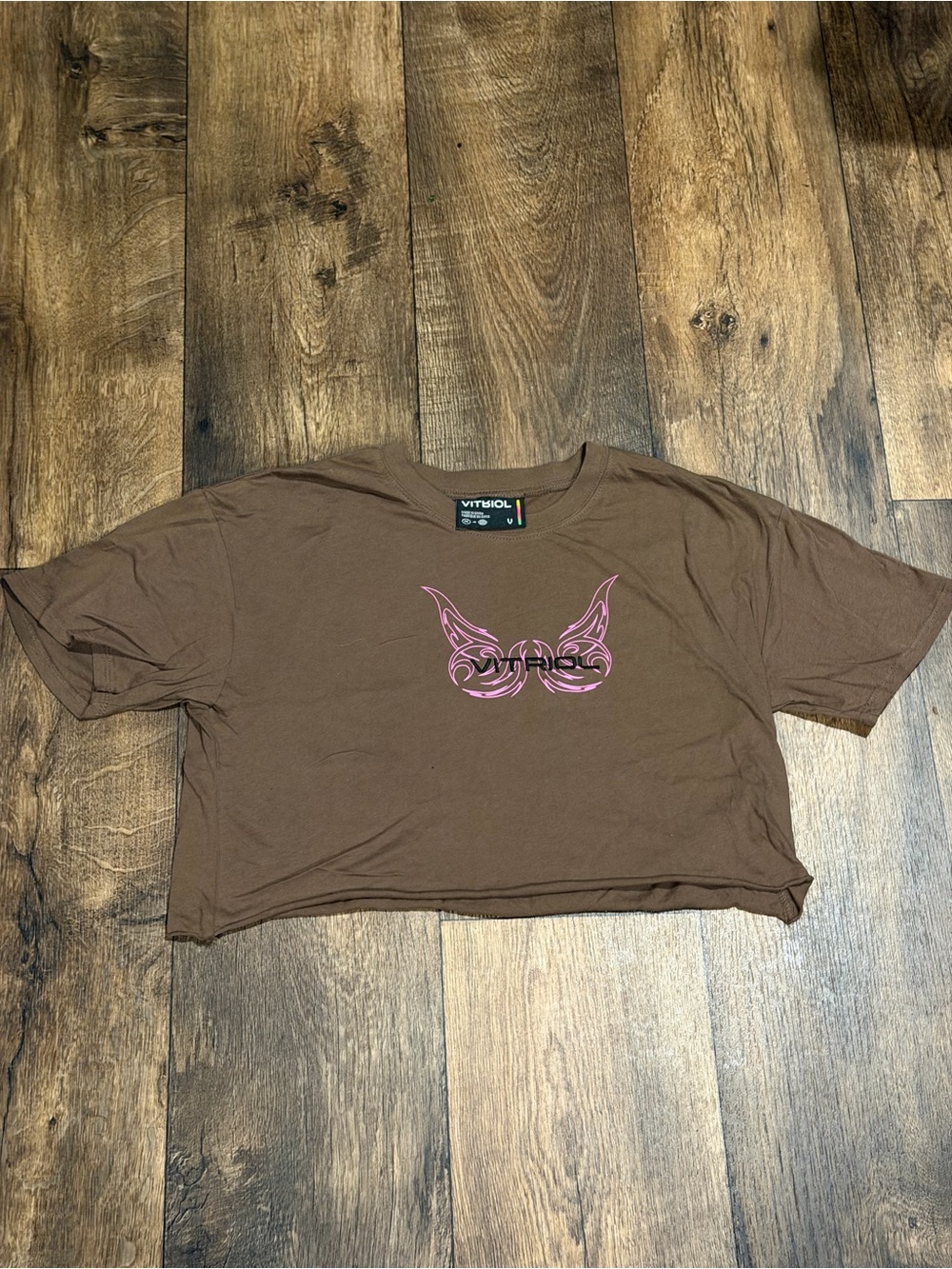 Vitriol Brown Cropped Graphic Tee with Pink Accent